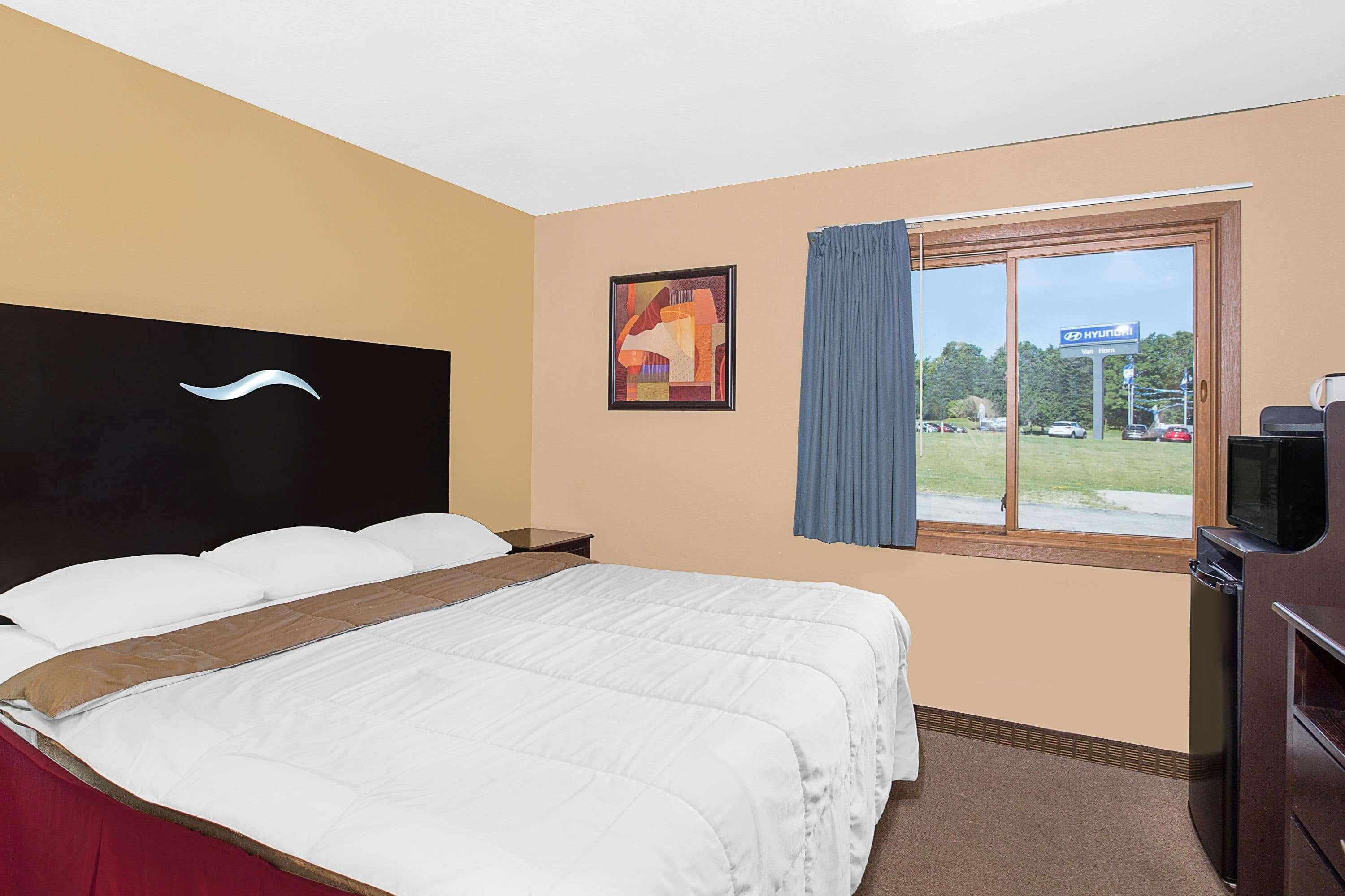 Motel Super 8 By Wyndham Sheboygan Wi Exterior foto